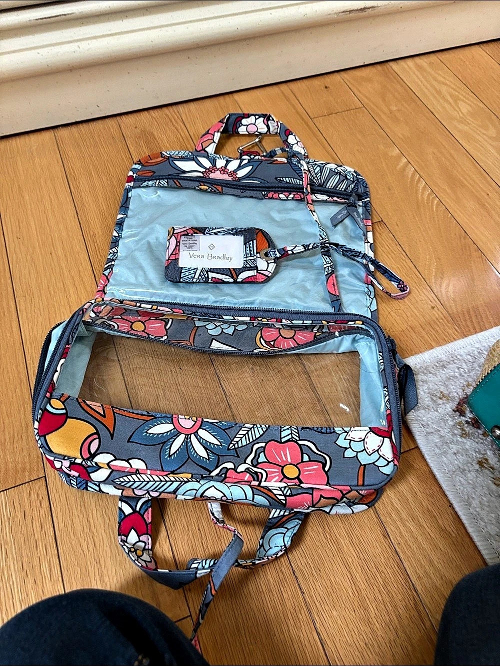 Vera Bradley Hanging Travel Organizer Floral Blue & Multicolor